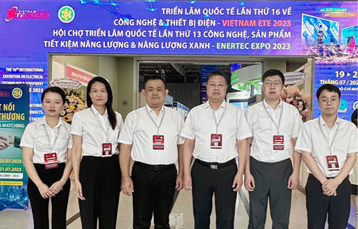 海阔天高 ，，“颐越”千里